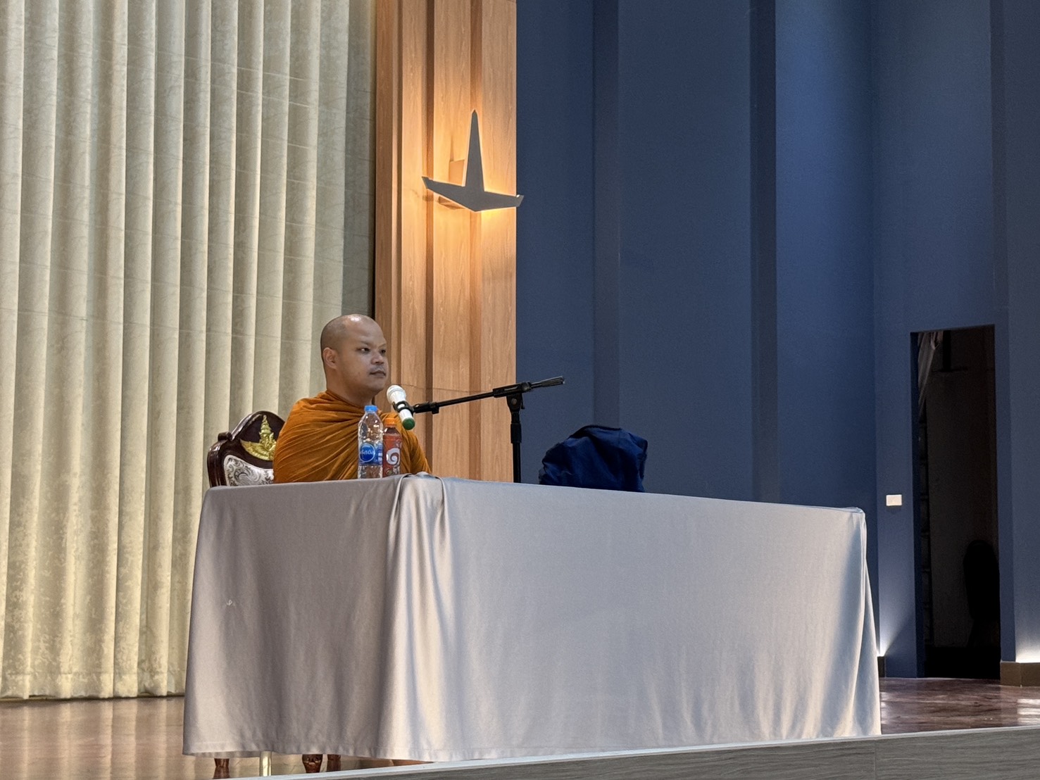 กิจกรรมอบรมประจำสัปดาห์ บรรยายโดย พระมหารัตนธร นาถธัมโม