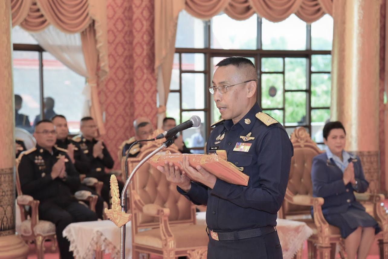 รอง ผบ.ทอ.เป็นประธานในพิธีทอดกฐินสามัคคี